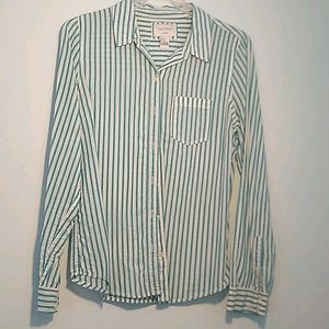 Forever 21 man tailored Shirt
